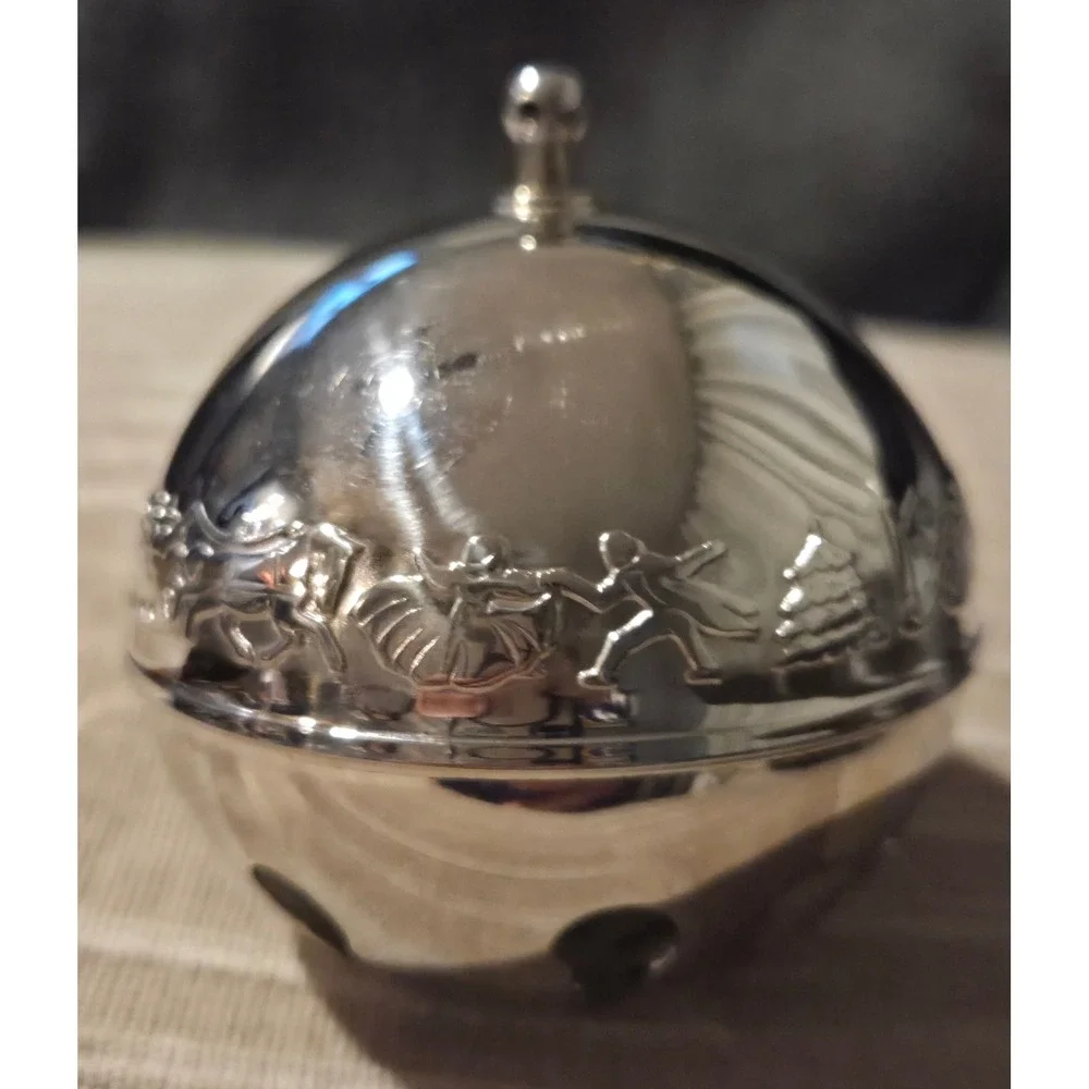 Wallace 1985 Sleigh‎ Silver-Plated  Bell Annual Holiday Collectible  Vintage